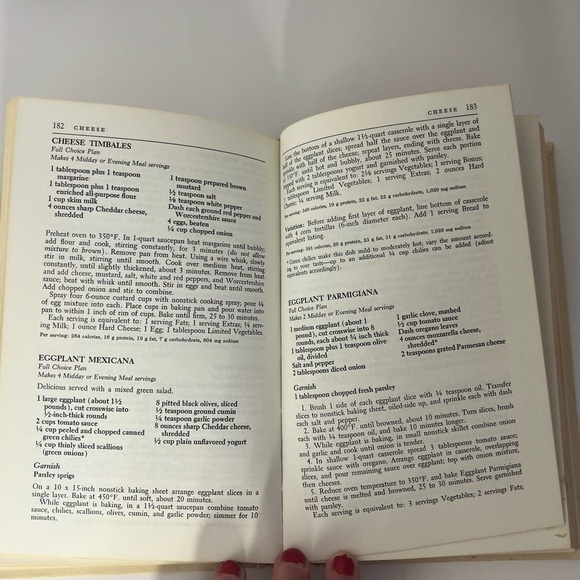 Lot of 2 VTG 1980’s Weight Watcher Cookbooks J. Nidetch - Picture 9 of 16